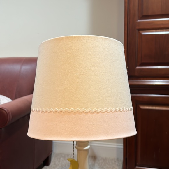 Lamp - Picture 2 of 2